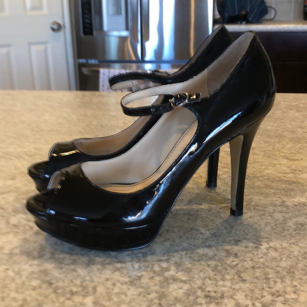 Marc Fisher peeptoe platforms size 8
